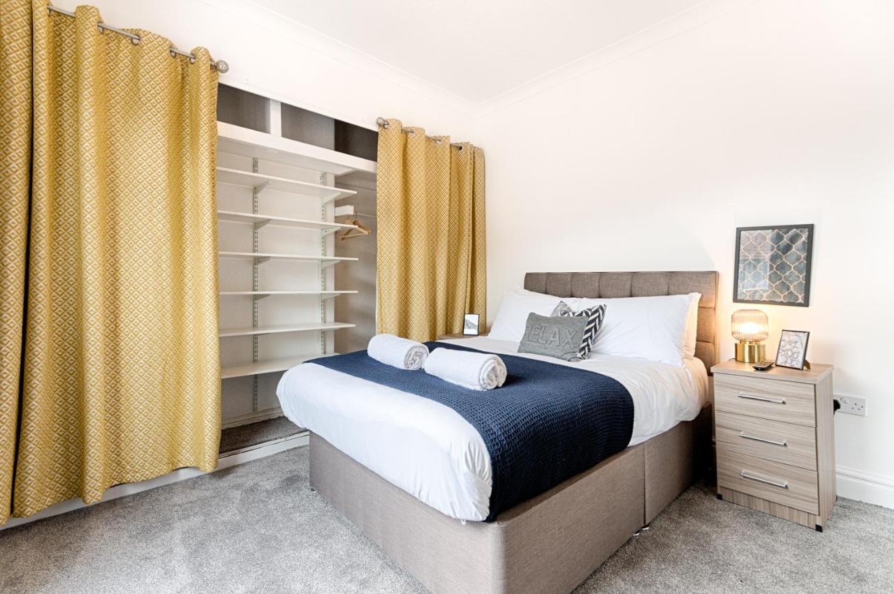 Make This Your Base! Tv In Every Bedroom! Merthyr Tydfil Exterior foto